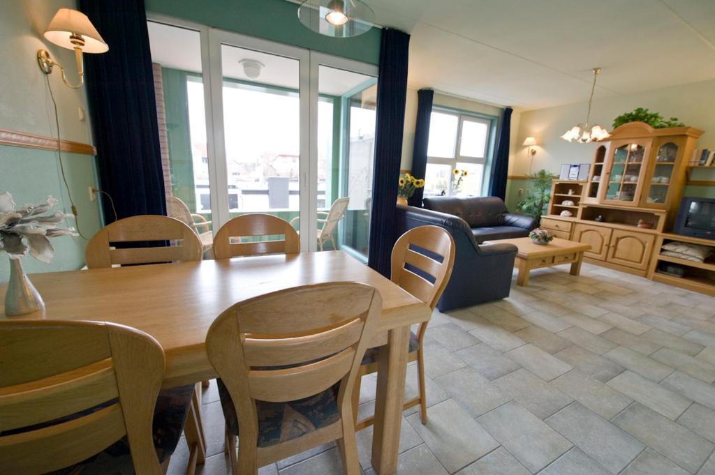 Guesthouse De Zonnestraal De Koog  Habitación foto